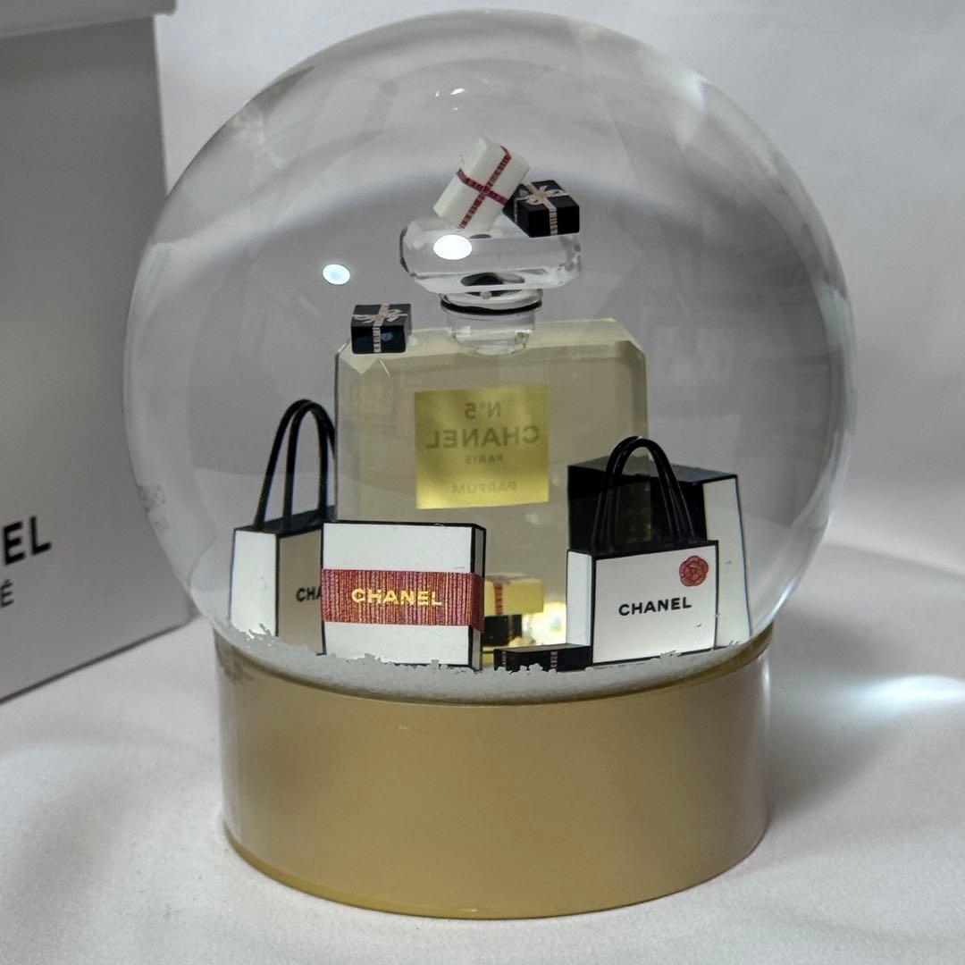 CHANEL N°5 100周年記念 VIPギフト スノードーム 2021