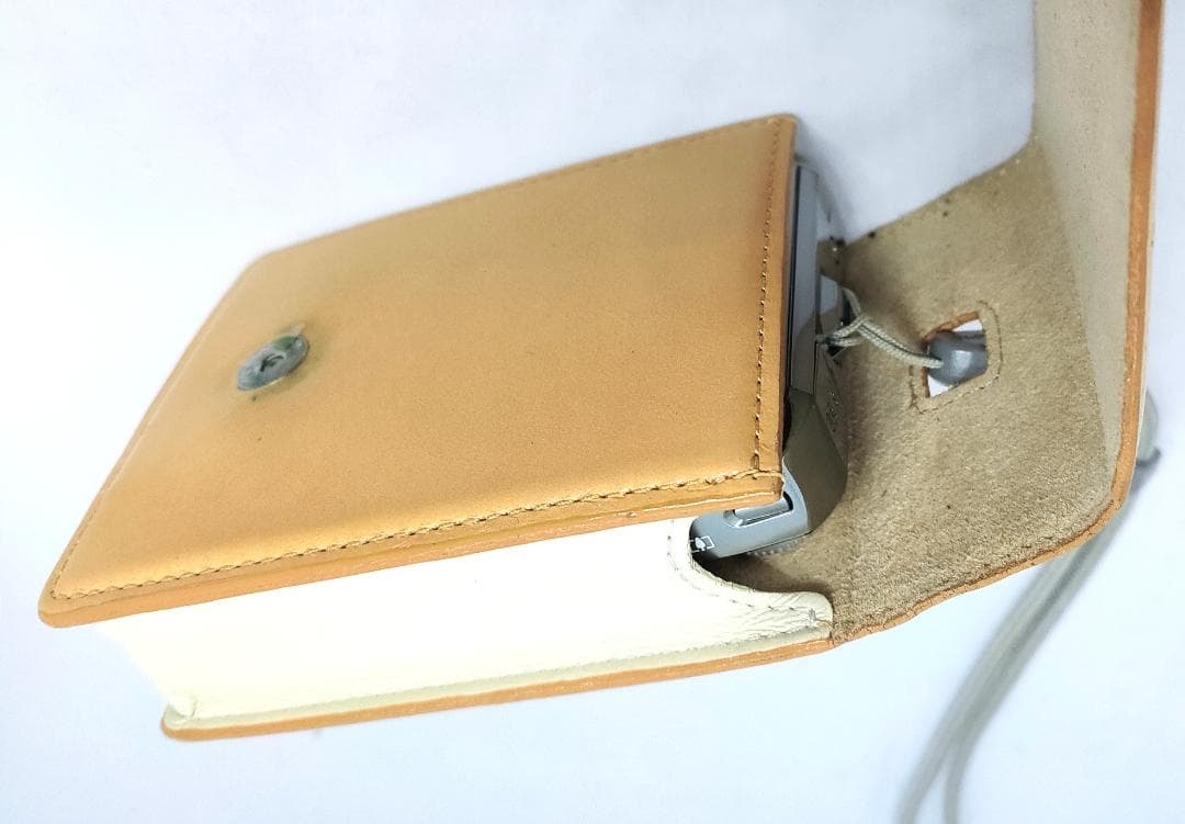 FUJIFILM FinePix F50fd 12Mピクセル デジカメ　完動