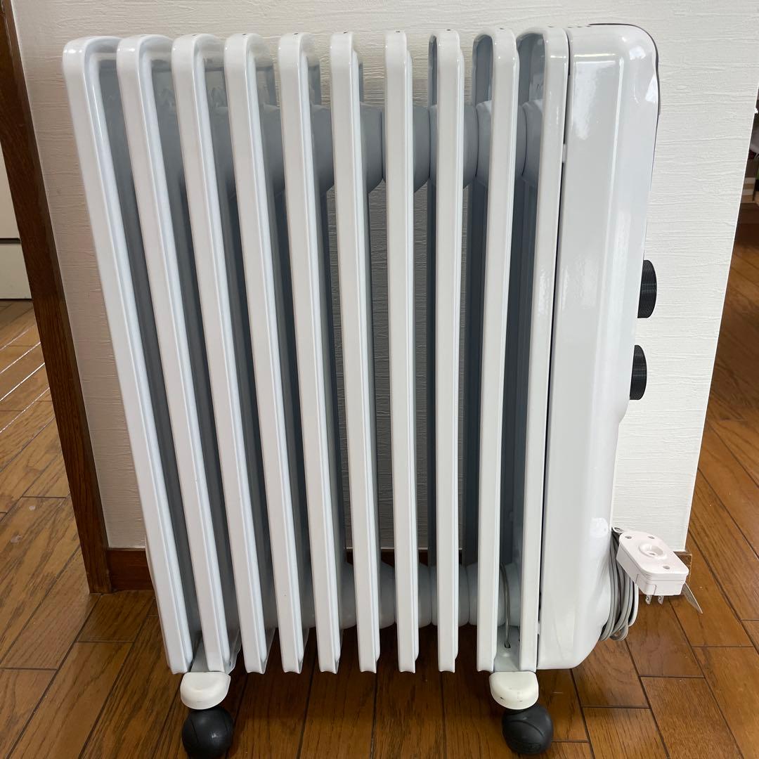 ◎極美品◎デロンギ アミカルド オイルヒーター RHJ35M1015-BK