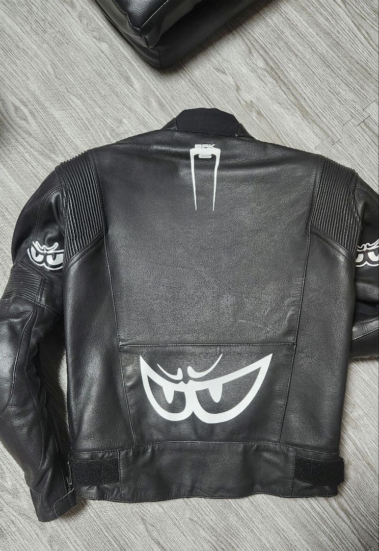 べリック レザー ジャケット サイズ48 ブラック バイク