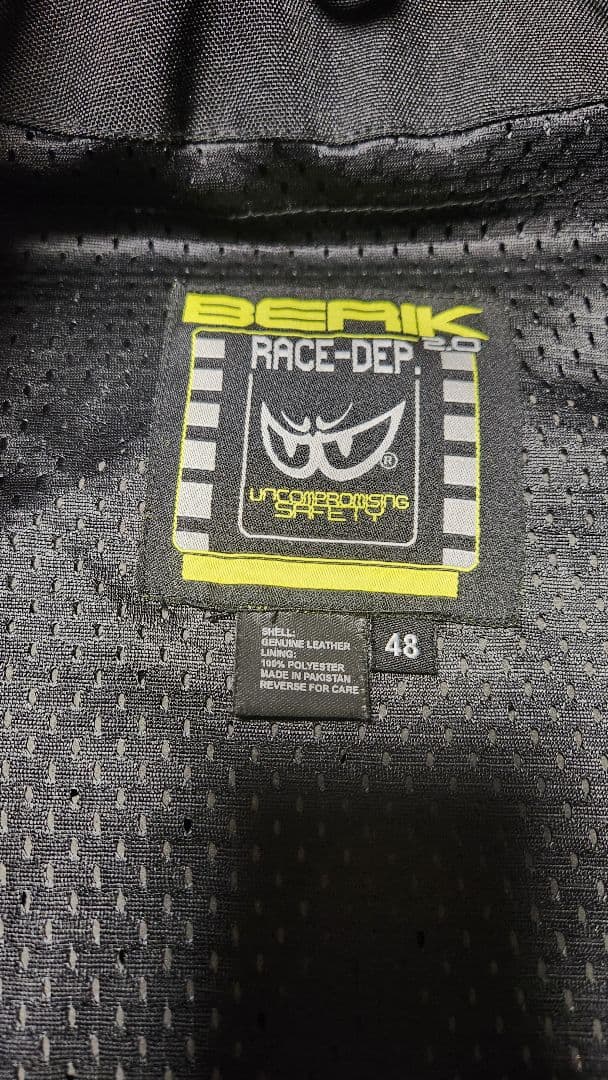 べリック レザー ジャケット サイズ48 ブラック バイク