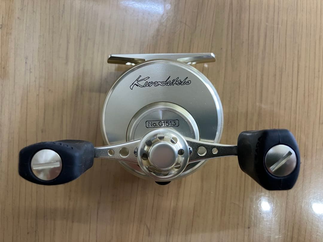 【 黒鯛工房 】 カセ筏師 THEチヌ LIMITED 競技65W-G リール