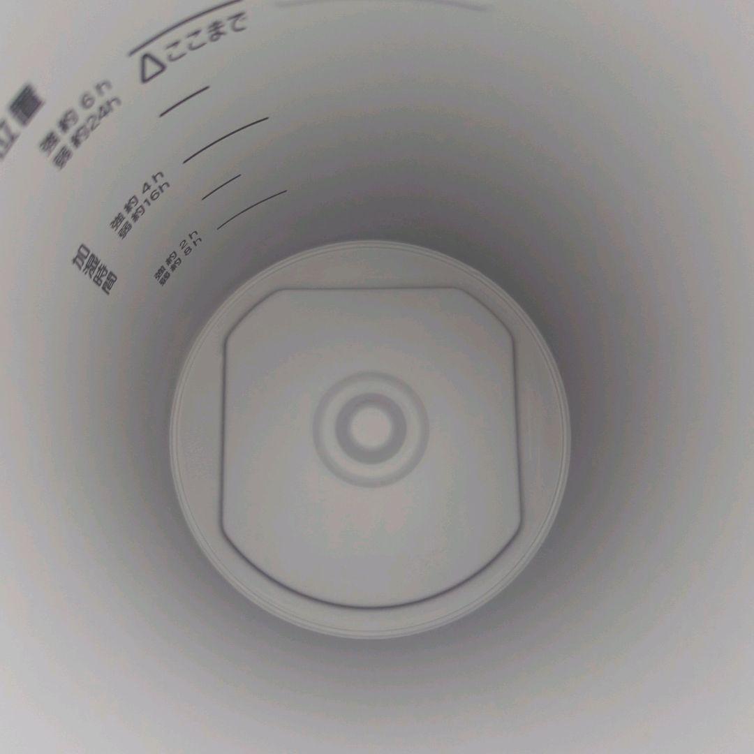 極美品 希少な2022年製 ZOJIRUSHI スチーム式加湿器 EE-RR50