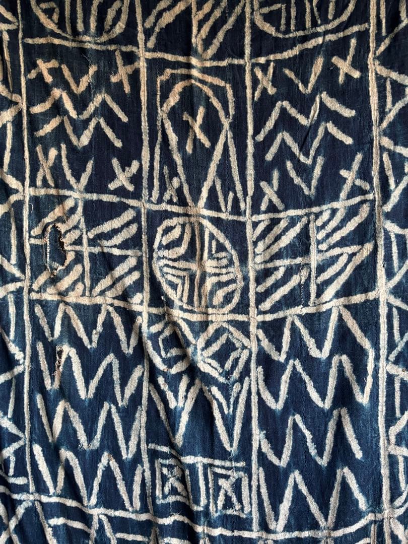 754 アフリカヴィンテージ カメルーン バミレケ族 藍染 ンドップ 古布 希少