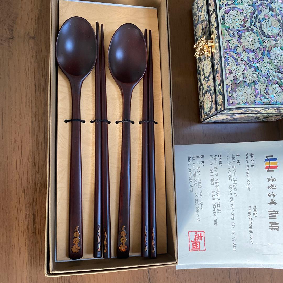 韓国　螺鈿細工　ジュエリーボックス　& 箸とスプーンのセット