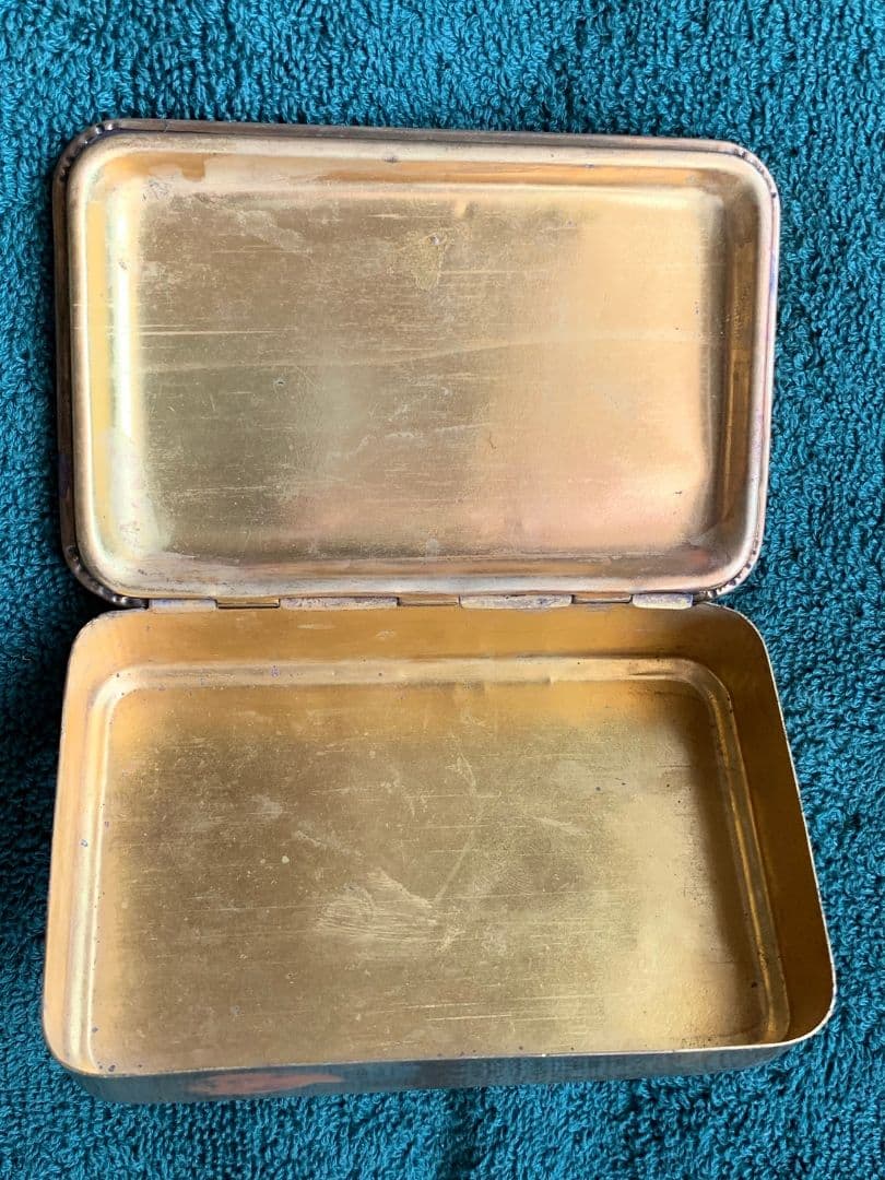 111年前！クリスマスギフト缶1914年メアリー王女が戦場の兵士に贈った真鍮の缶