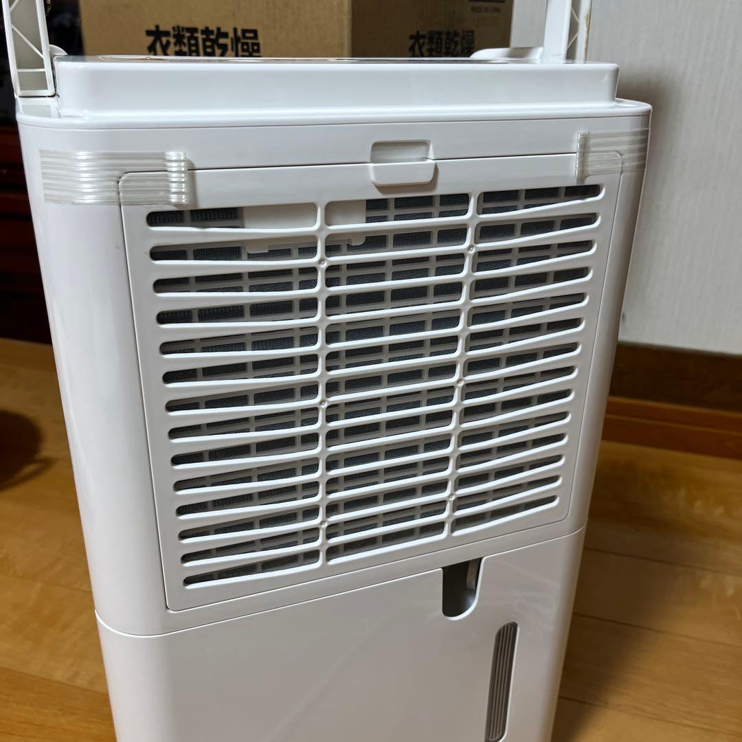 美品　除湿機 DCE-6515 1.8L