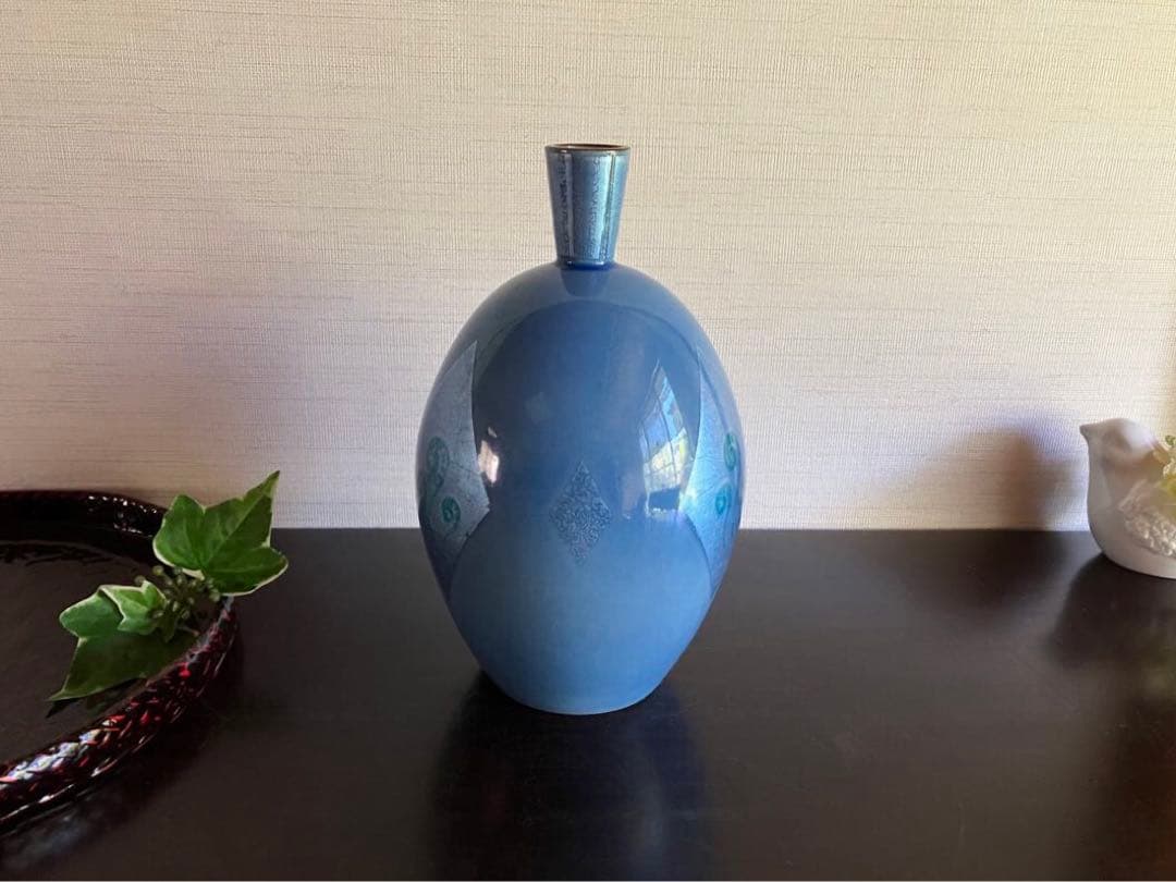 九谷焼　中田一於 氏　淡青釉裏銀彩　花瓶　花器　花入　１つ《未使用品》　人間国宝