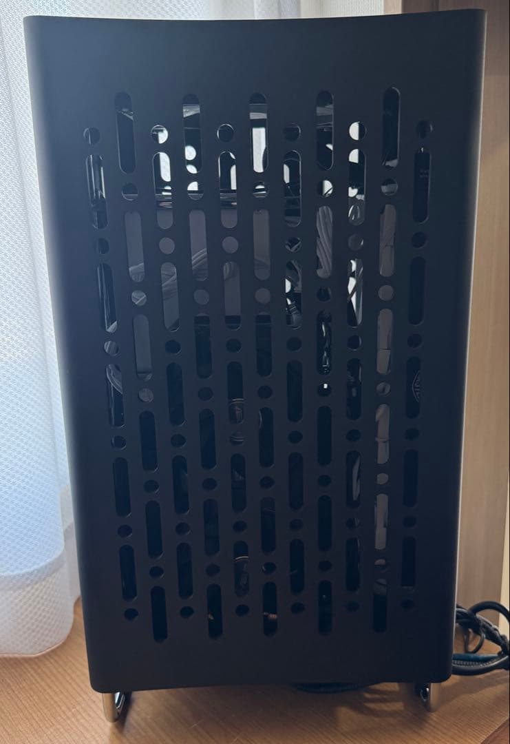 自作用PCケース THOR ZONE NANOQ R