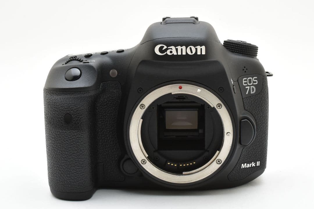 堂*美様 ★極美品★ Canon キヤノン EOS 7D Mark II 一眼レ