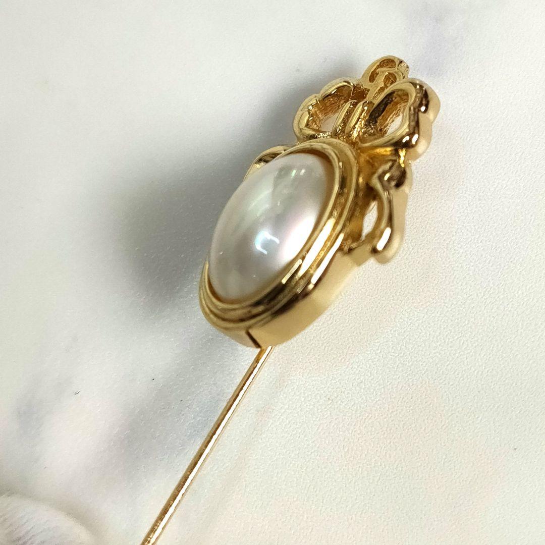 【美品✨】クリスチャンディオール　ピンブローチ　パール CDロゴ ゴールド金具
