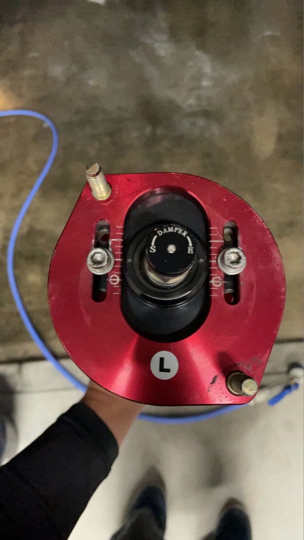 車高調　ダイハツ　エッセ　ミラなどに履けます