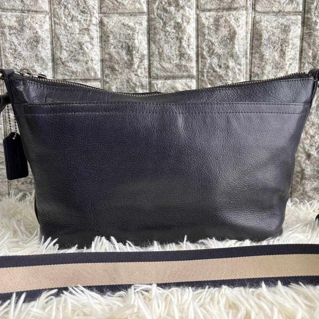 【激レア 良品】コーチ　レザーショルダーバッグ　ヘリテージ　クロスボディ　紺色