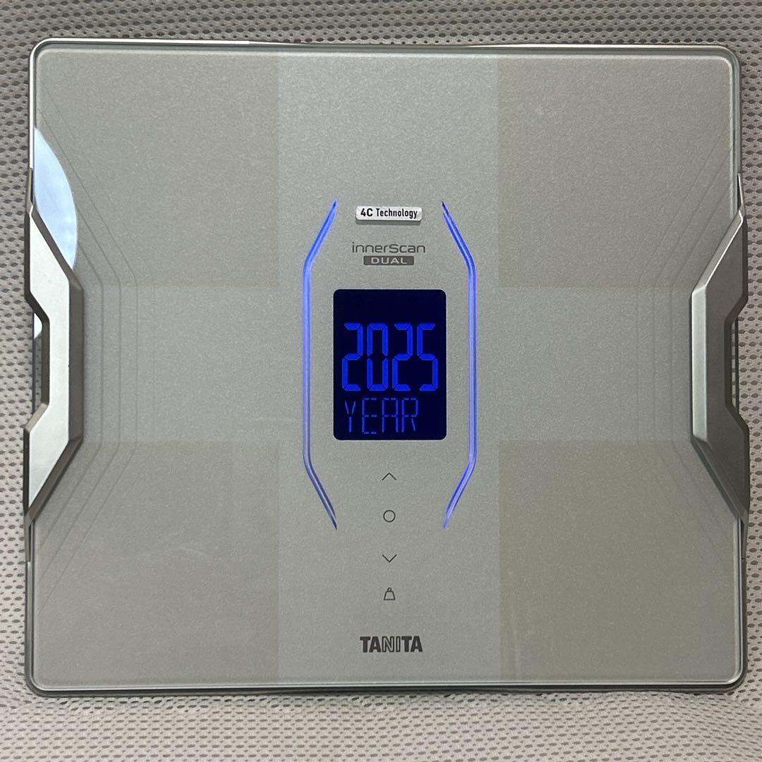美品　TANITA InnerScan DUAL ホワイト RD-915L