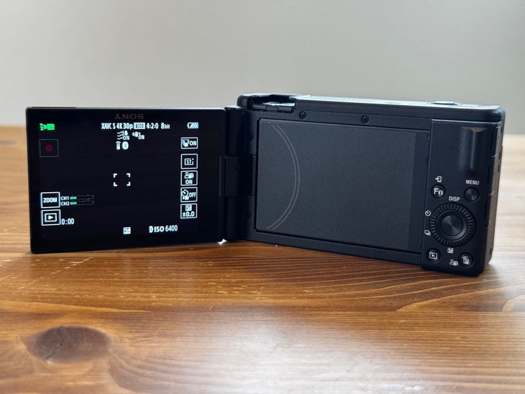 SONY ZV-1F デジタルカメラ（バッテリー３本）