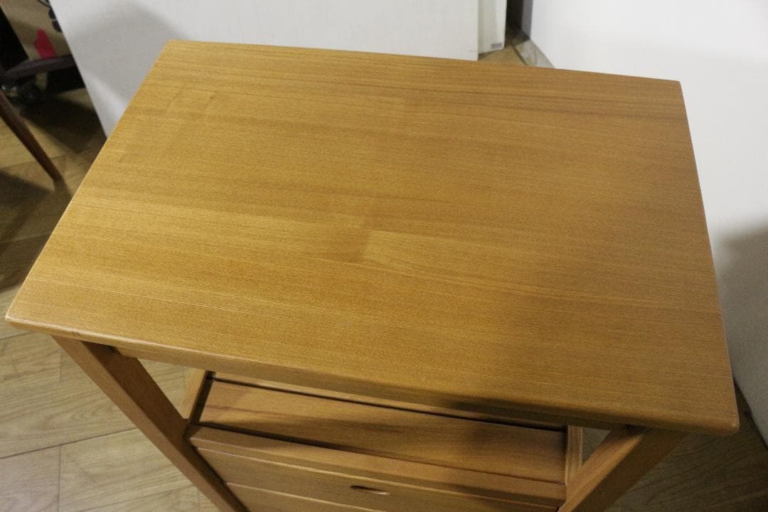 起立木工　サイドテーブル