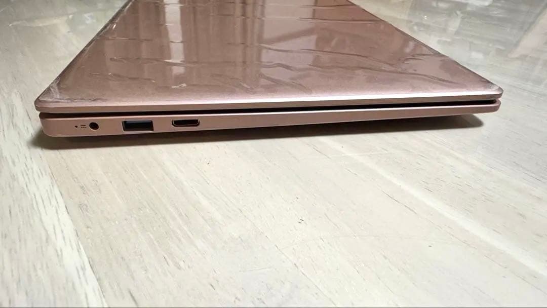 第10世代celeron J4105搭載　ノートパソコン Y116 Win11