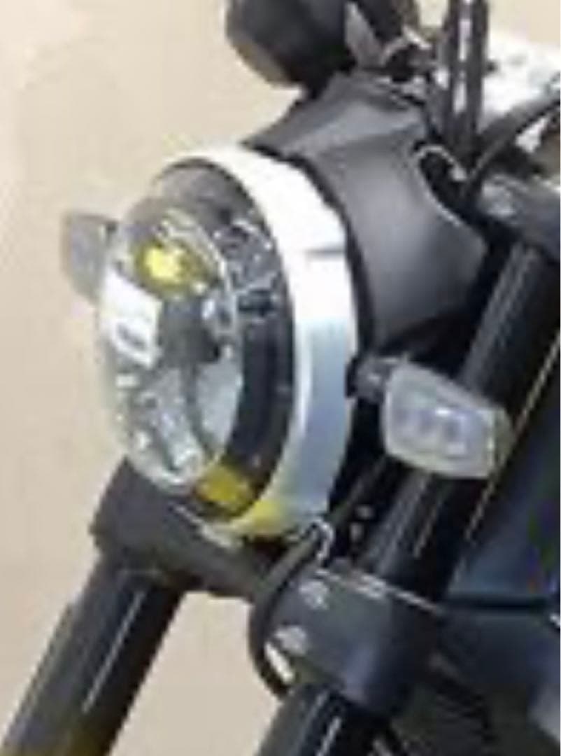 ドゥカティ純正スクランブラーヘッドライトフレーム