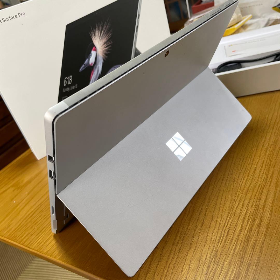 【ジャンク品】Surface Pro 5 (Model 1796) /