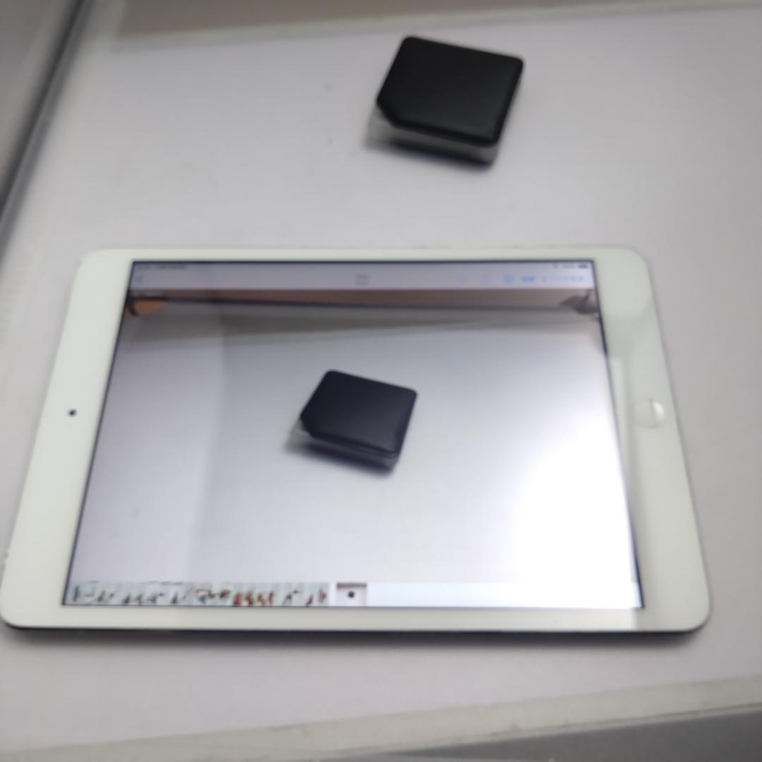 Apple iPad Air2 MGH72J/A　ROM:16GB　動作中古