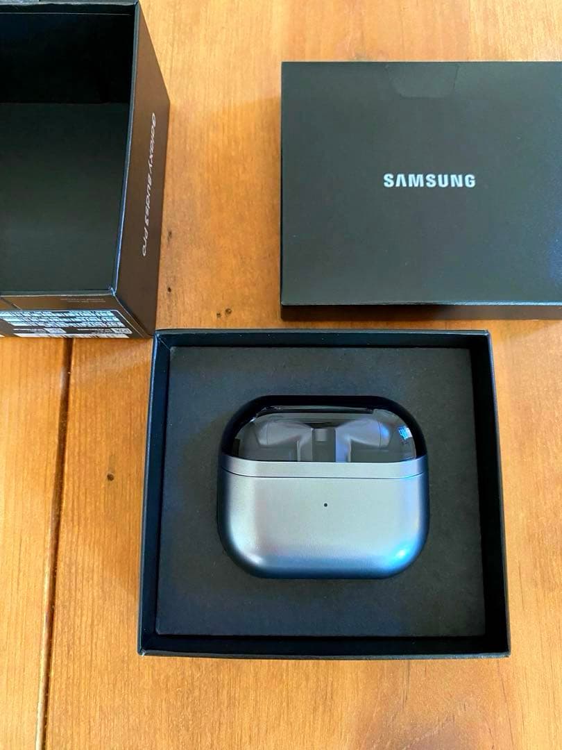 美品⭐︎Samsung Galaxy Buds3 Pro ワイヤレスイヤホン