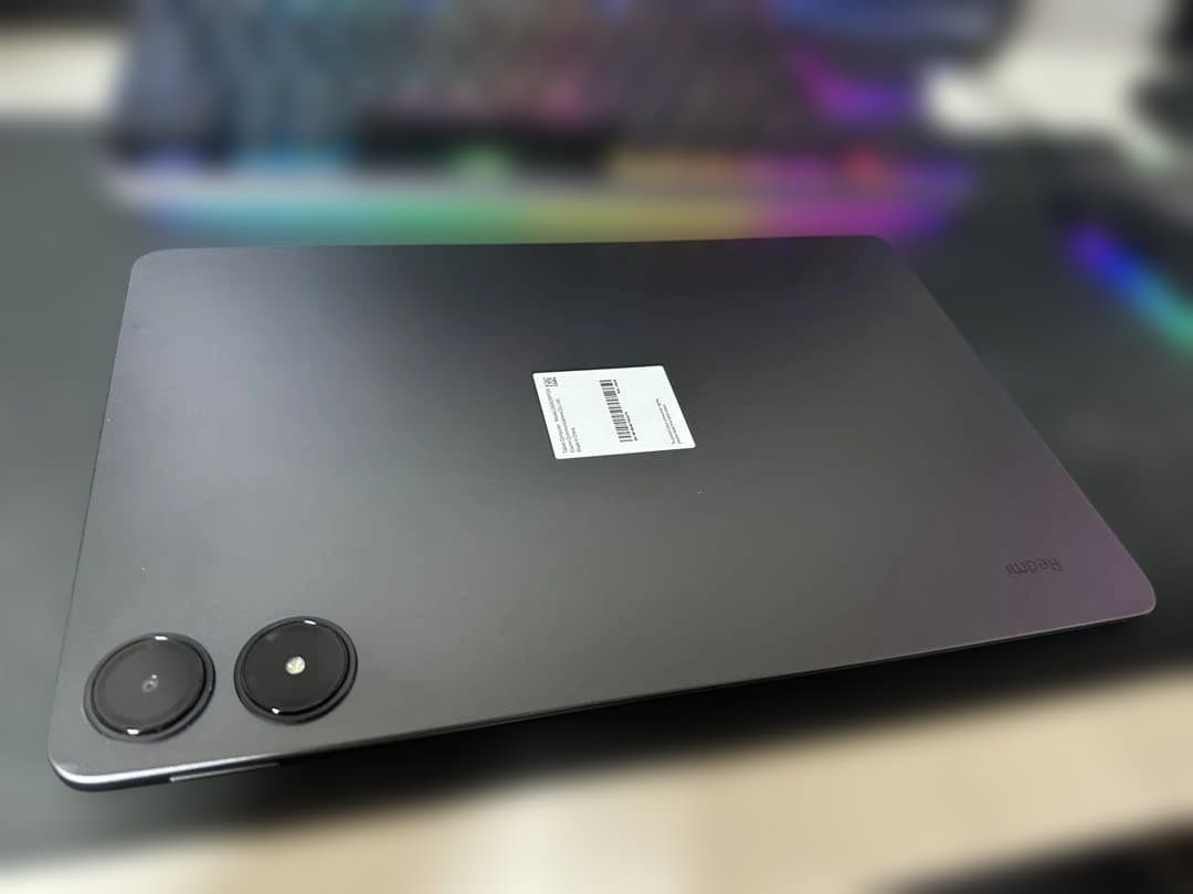 Redmi pad pro 6/128gb オリジナルケース付き。