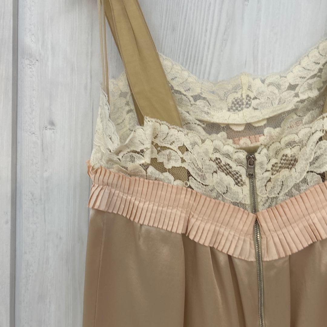 新品未使用　ドルチェアンドガッパーナ　レースキャミソール ベージュ フラワー装飾
