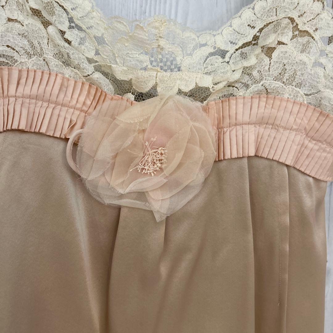 新品未使用　ドルチェアンドガッパーナ　レースキャミソール ベージュ フラワー装飾