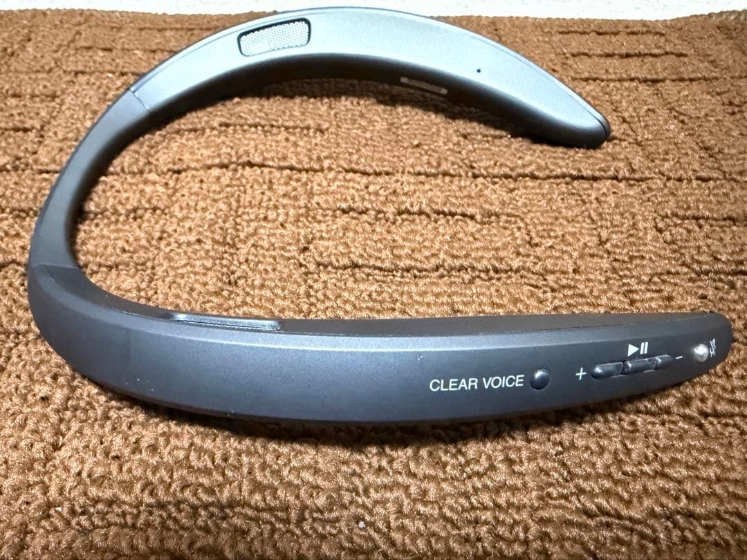 【美品】シャープ AN-SS3-B ウェアラブルネックスピーカー ブラック