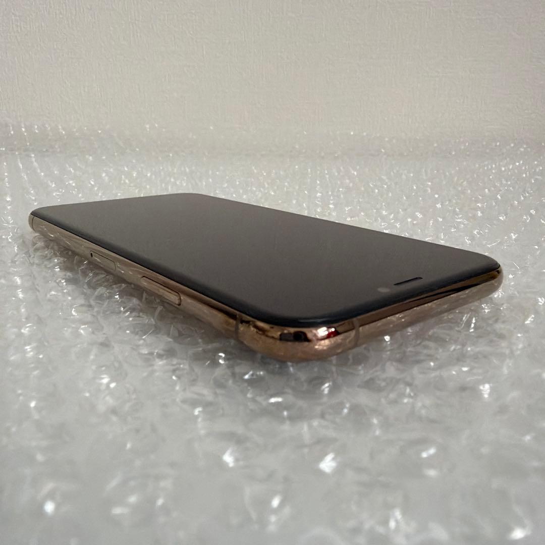 iPhone XS 本体 ゴールド