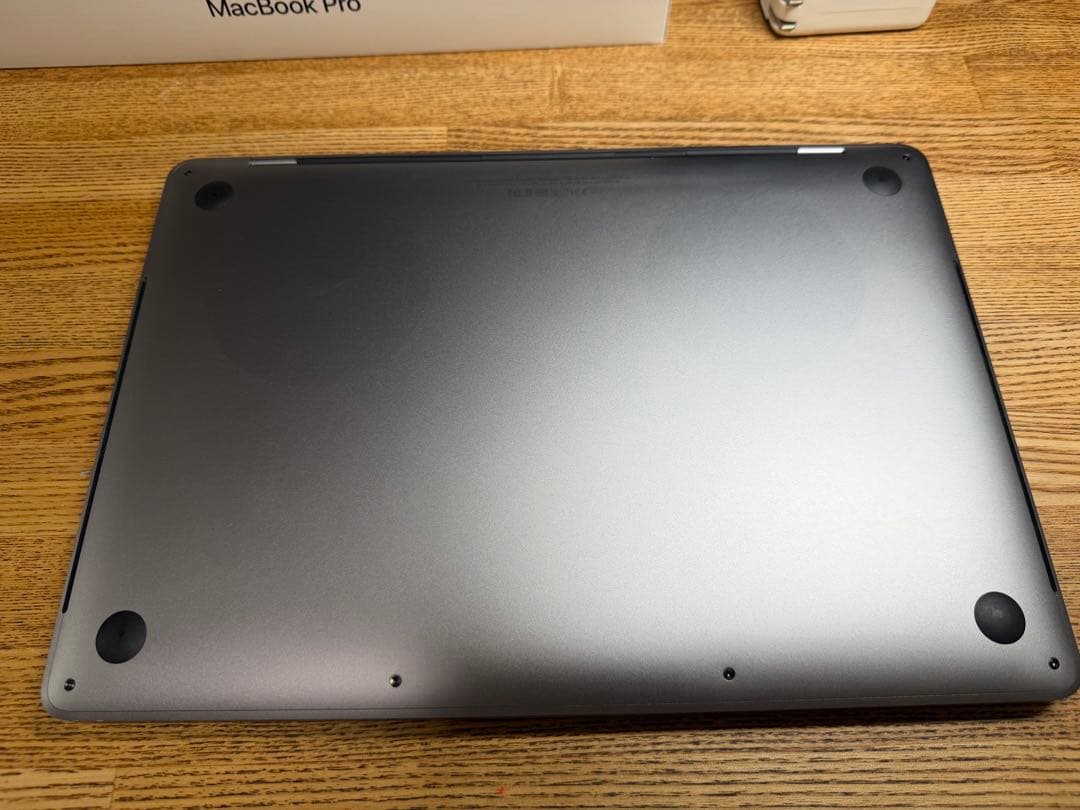 【ken】MacBook Pro 2017 13.3 1TB グレー