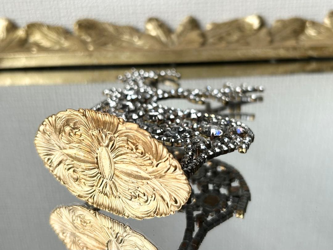 チェコガラス/トナカイ/左向き/クリスマス/オブジェ/卓上/ラインストーン