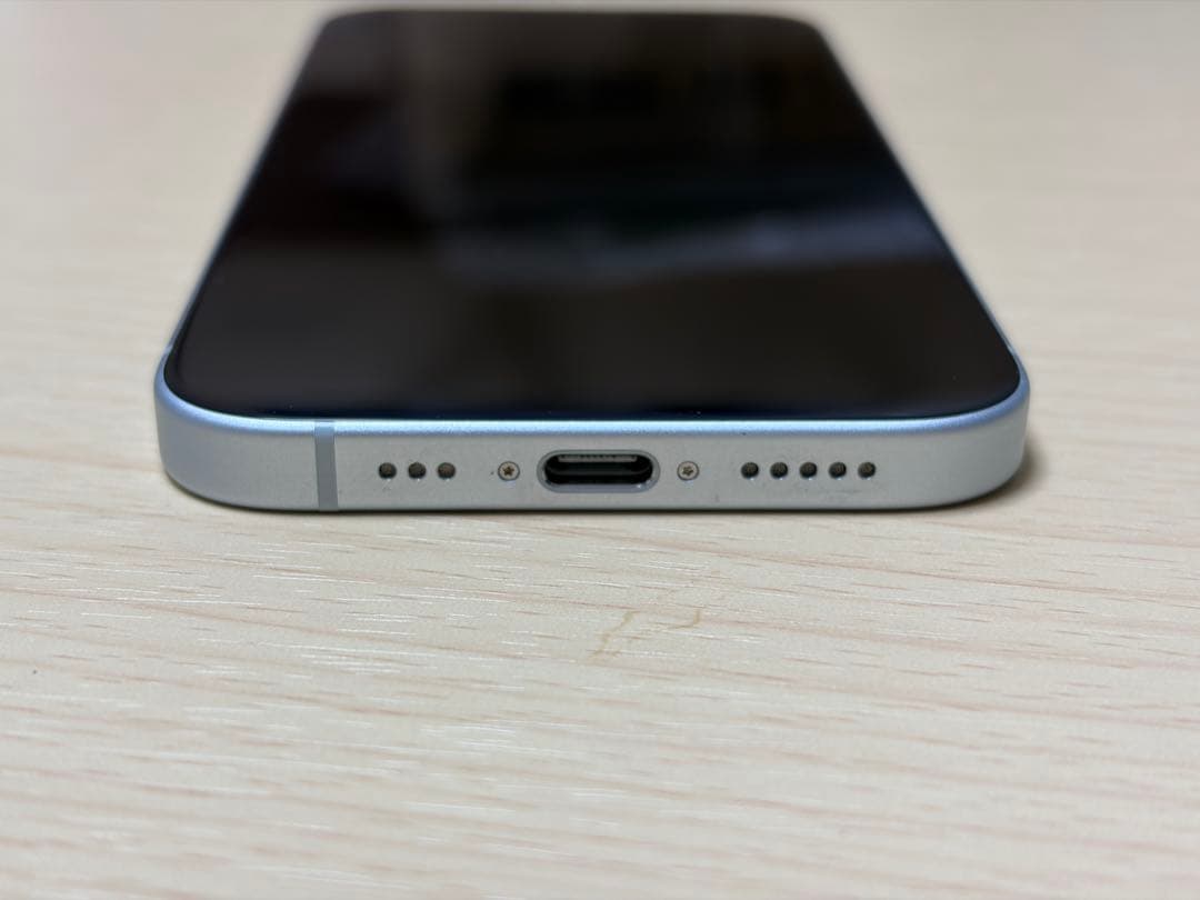 カメラ不良　Apple iPhone 15 512GB ブルー 本体