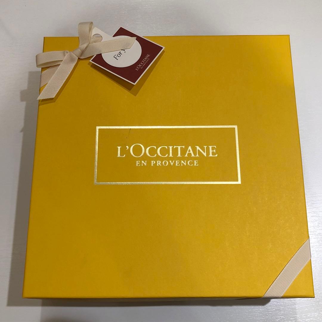 ♡【未使用】ロクシタン　インテンシヴR　シャンプー・コンディショナー・石鹸　3点