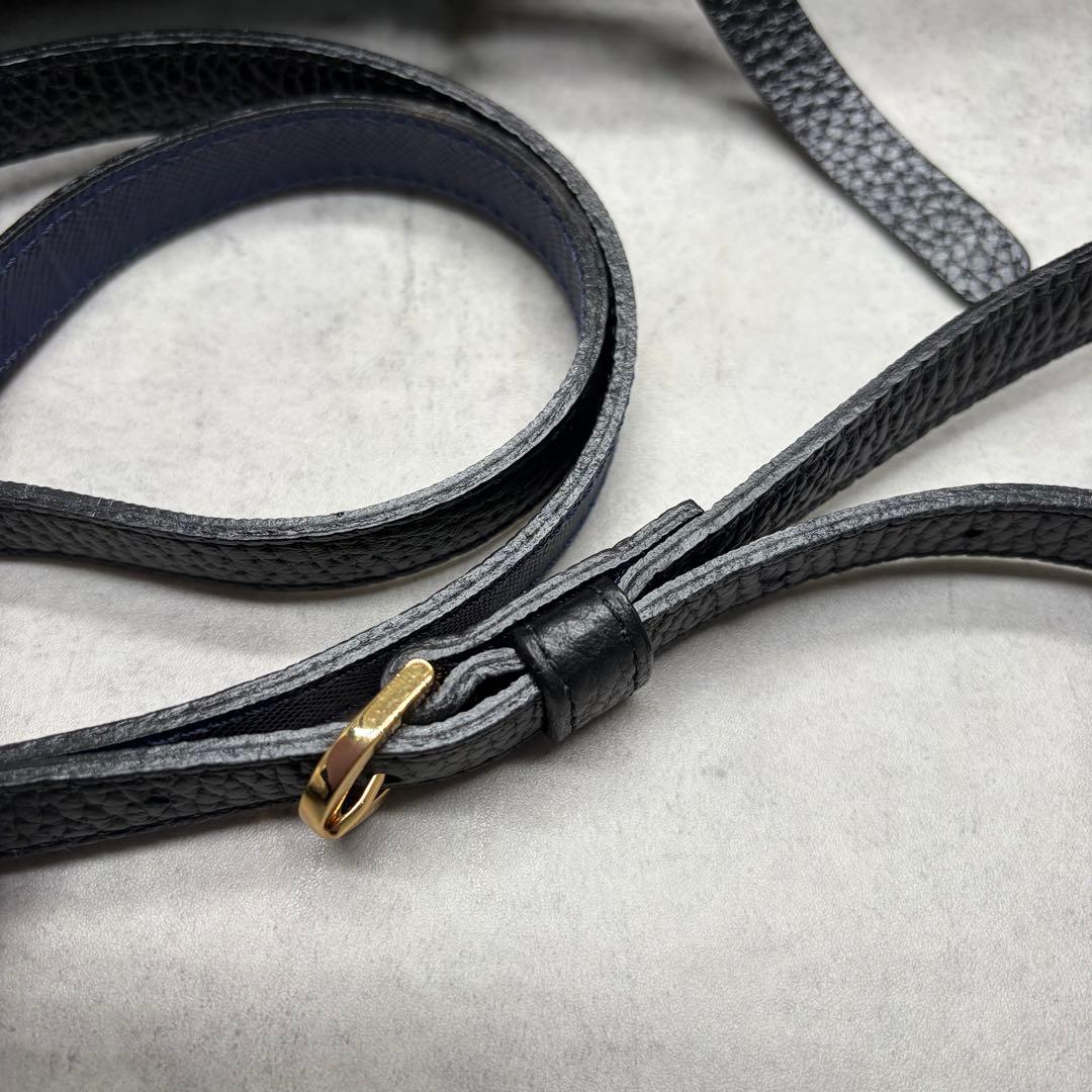 A.D.M.J. 日本製 シュリンクレザー Beeビジュー ショルダーバッグ 黒