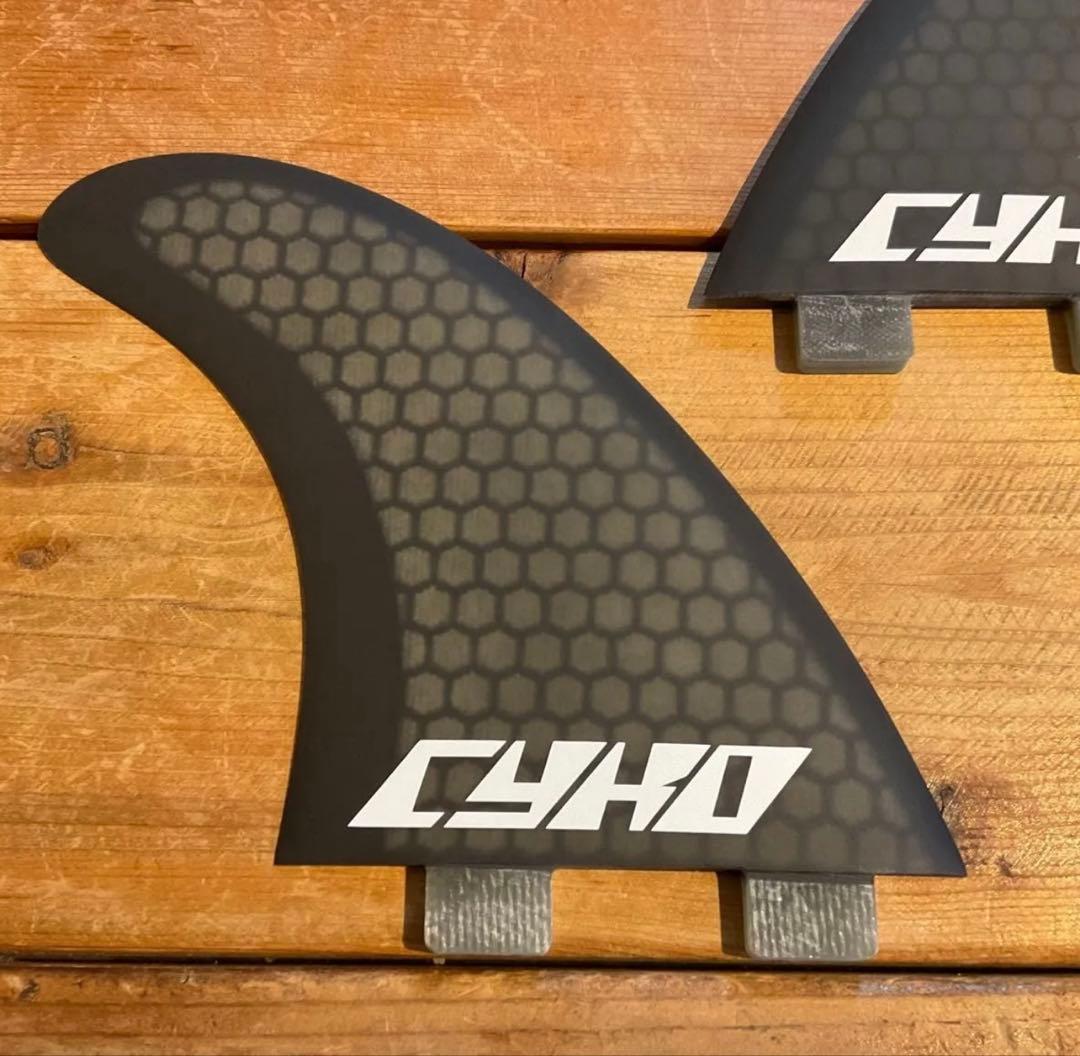 Cykoサイコ　トライフィンセット　FCS互換オールラウンド　ハニカムコア