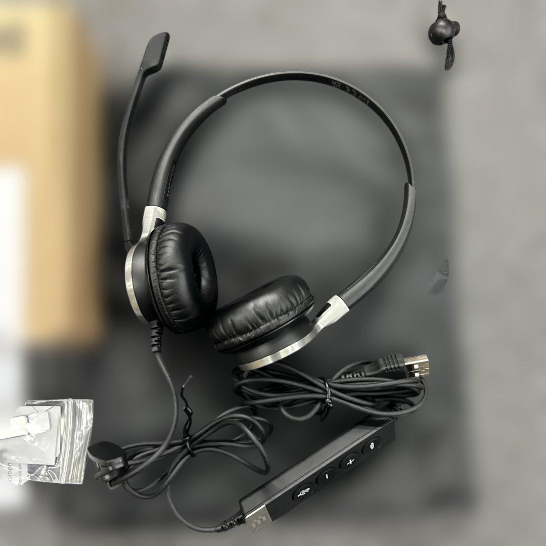 ヘッドホン SC660