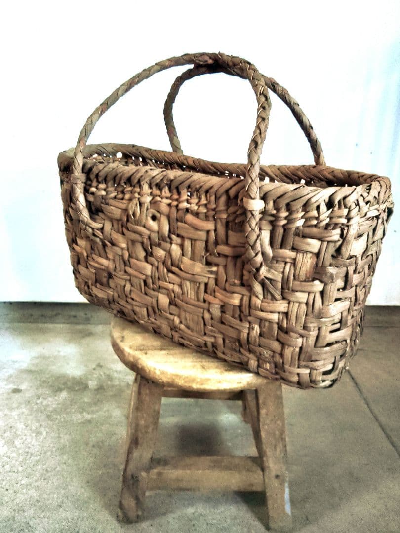 天然素材のシンプルなかごバッグ信州安曇野の山葡萄かごバッグ　里山手仕事