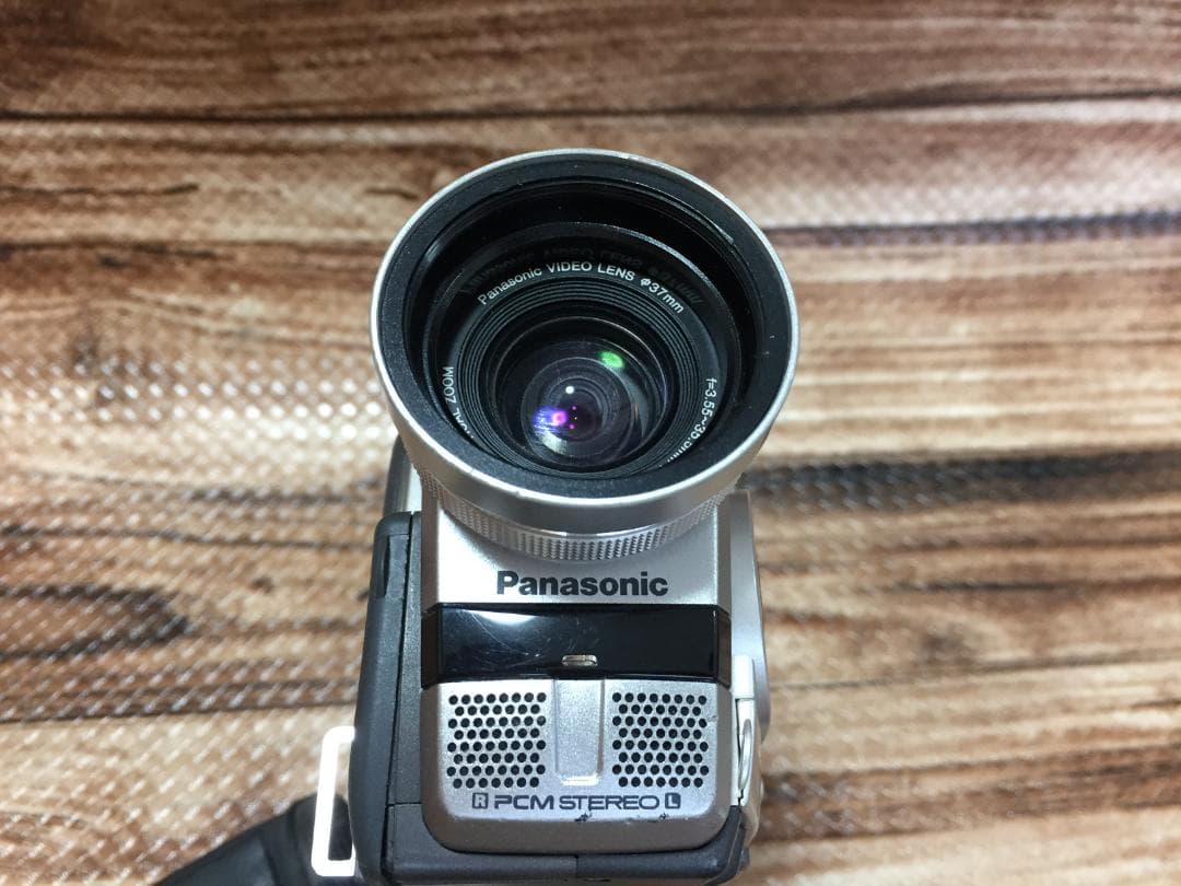 良品 撮影再生ダビングOK　Panasonic NV-C7　付属品豪華　大画面