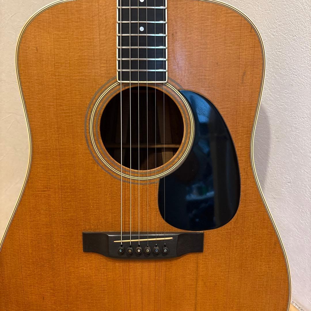 ＊値下げ　7日１３時まで　【ビンテージ】1977年製　Martin D-35