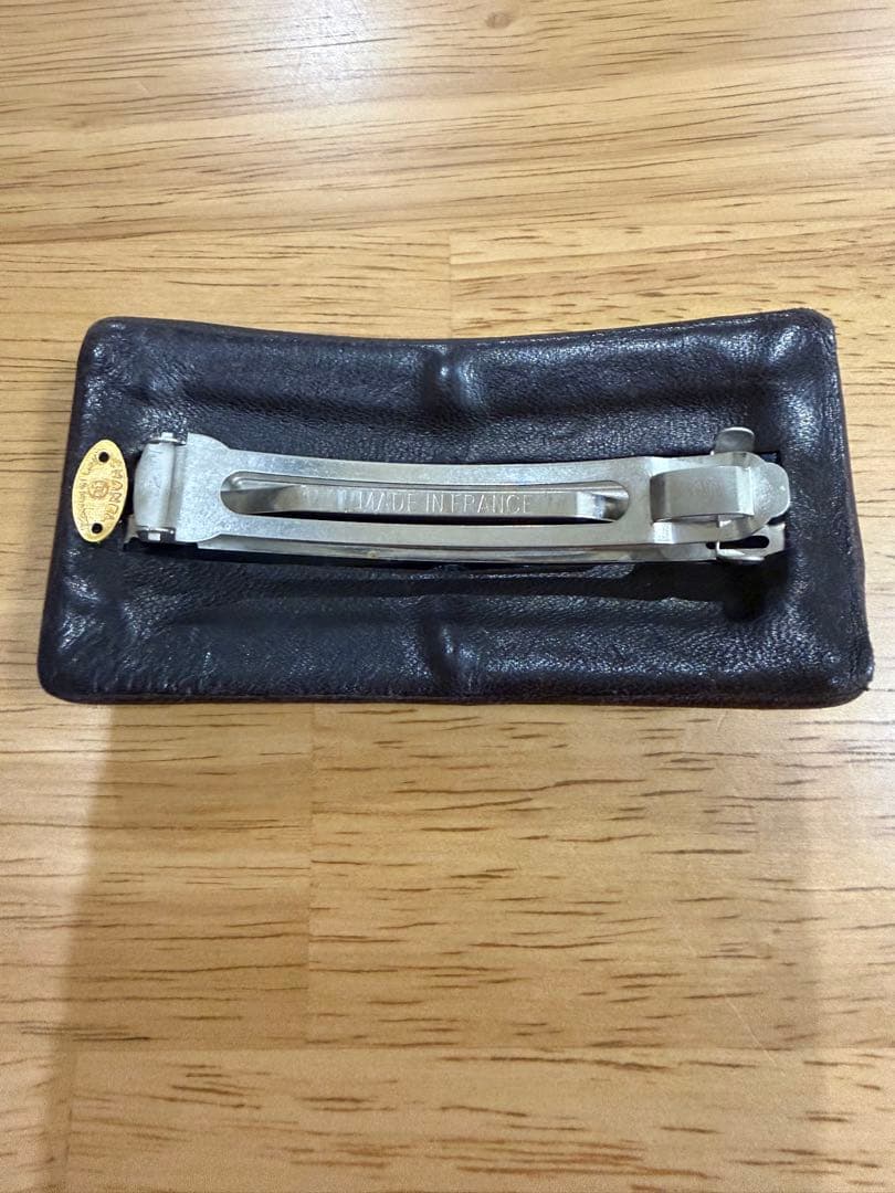 CHANEL ブラウンレザー バレッタ