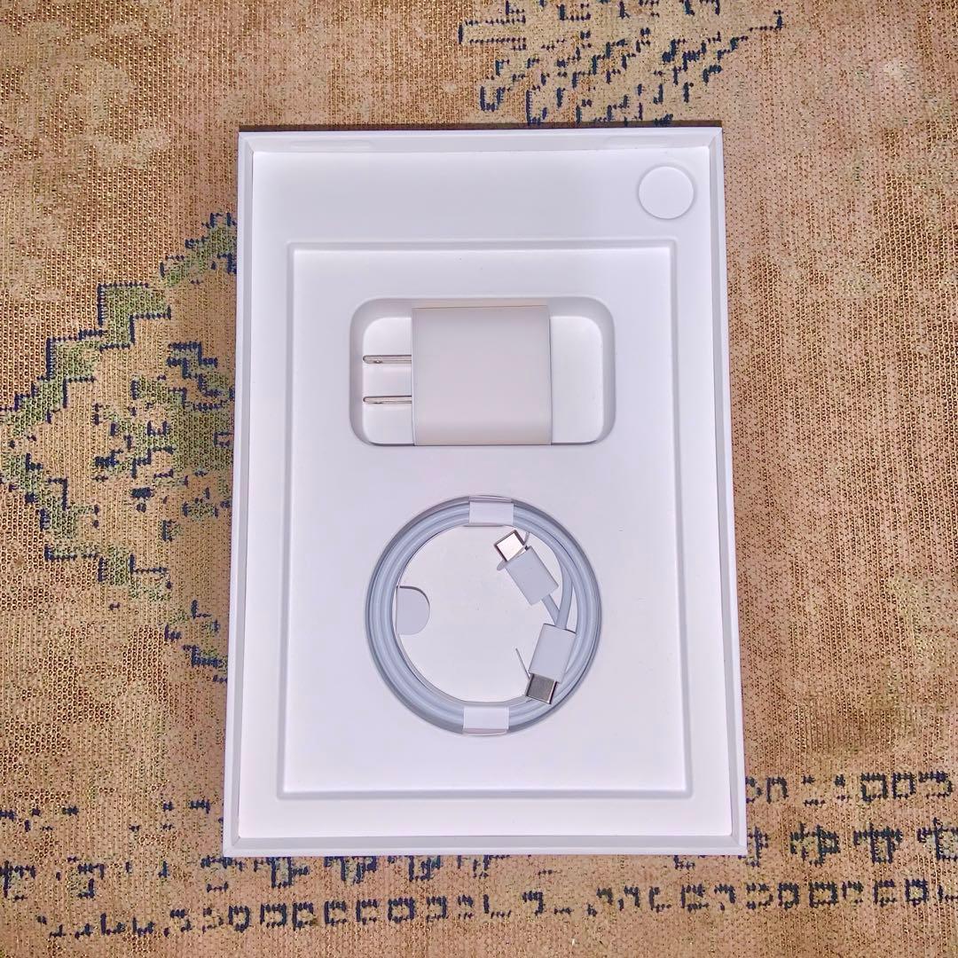 【美品】iPad mini第6世代 64GB Wi-Fiモデル　スターライト