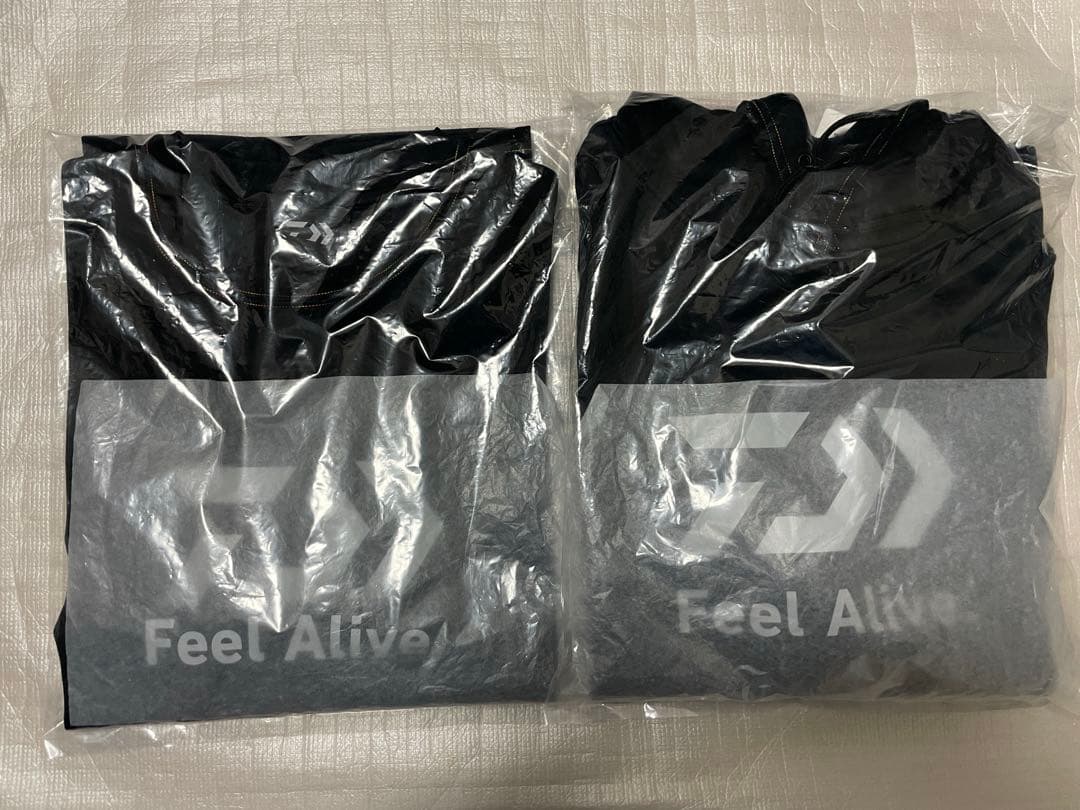 【新品未使用】 ダイワ Feel Alive パーカー ロンT セット