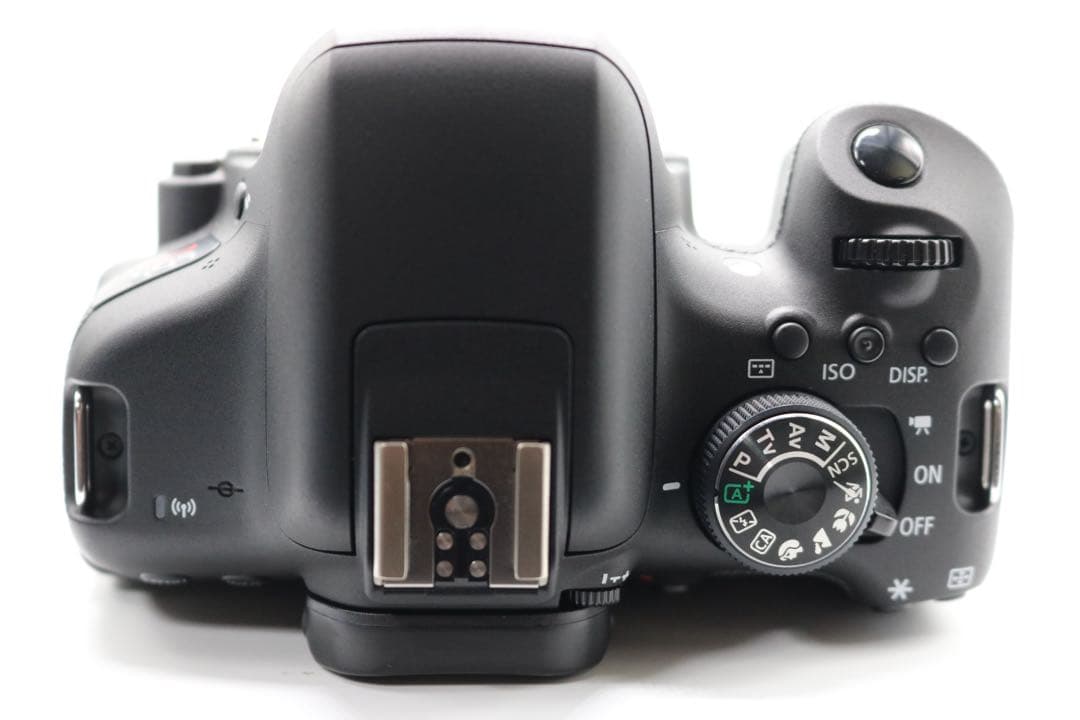 ボディ新品級 【Canon EOS Kiss X8i ダブルレンズセット】