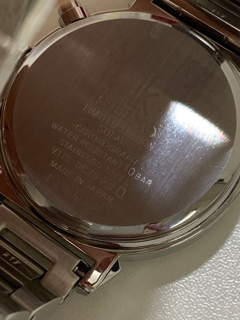 j246 SEIKO ルキア　ソーラー　腕時計　V175-0CZ0 不動