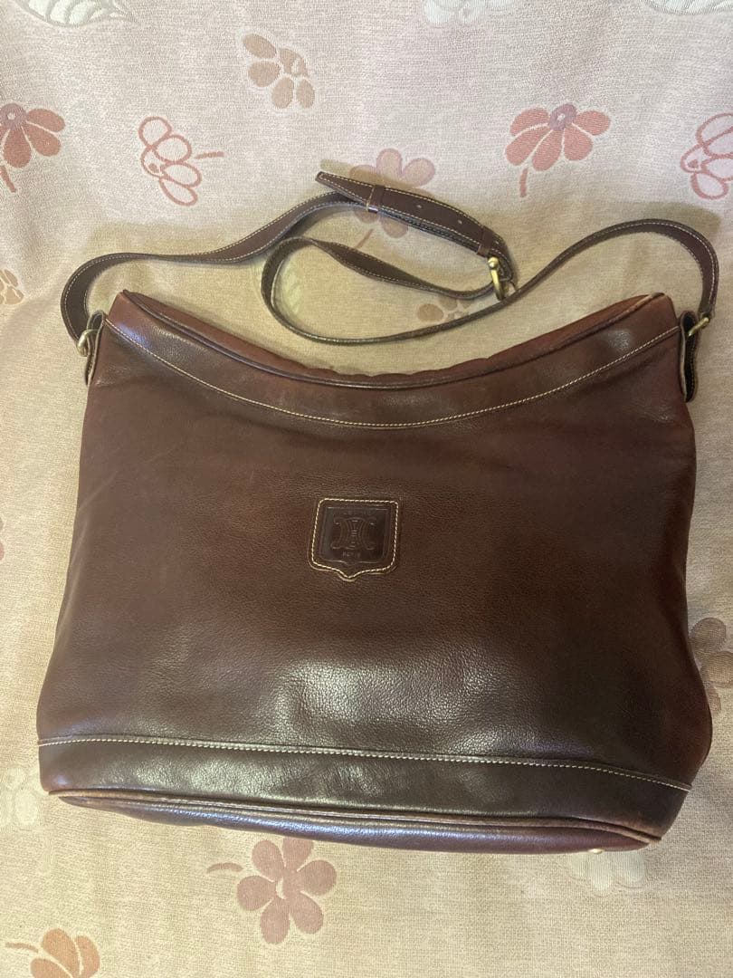 セリーヌ ダークブラウン レザー ショルダーバッグ