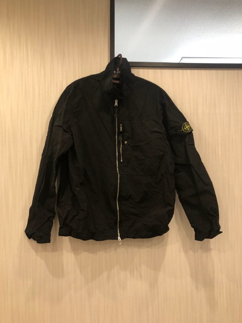 STONE  ナイロンジャケット 黒 ジップアップ