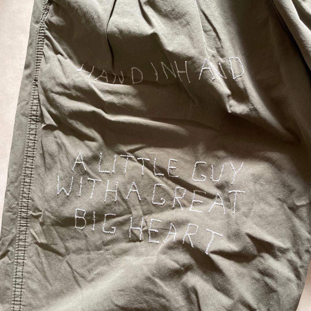 denim and dungaree ミッキー刺繍　パラシュートパンツ　150