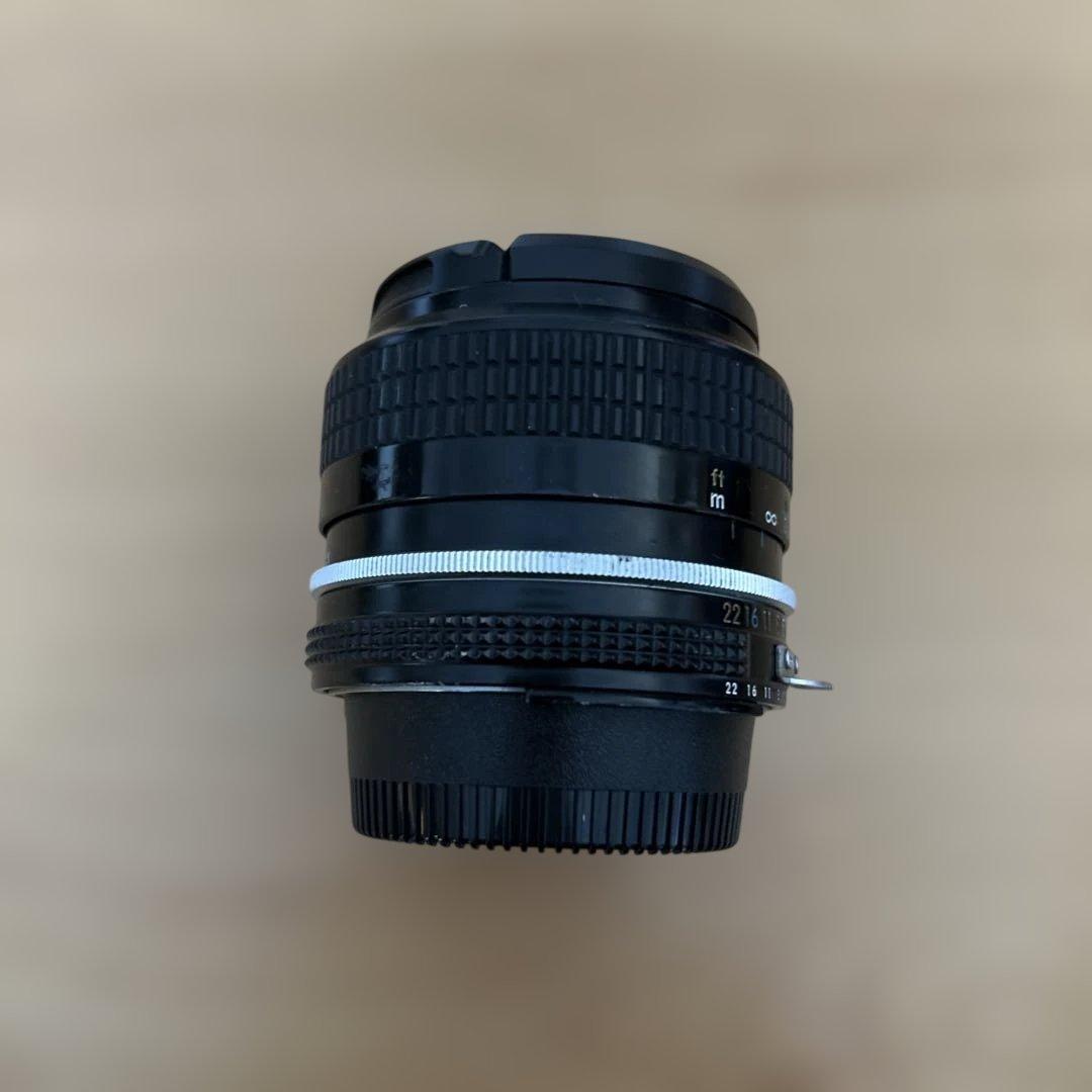 ニコン　Ai-NIKKOR 24mm 1:2.8