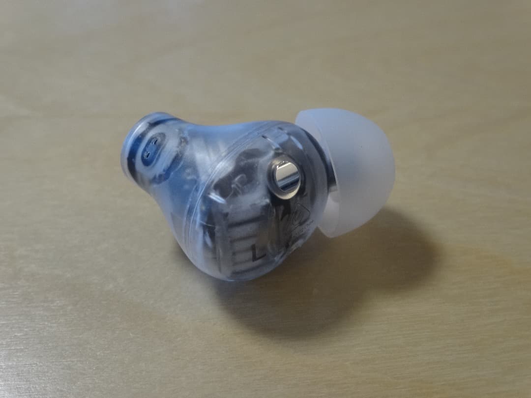 ☆Beats Studio Buds +(Plus)☆ ワイヤレスイヤホン☆美品